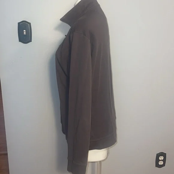 Vineyard Vines Men’s 1/4 zip pullover. Gray with black whale logo. Large - Picture 6 of 9